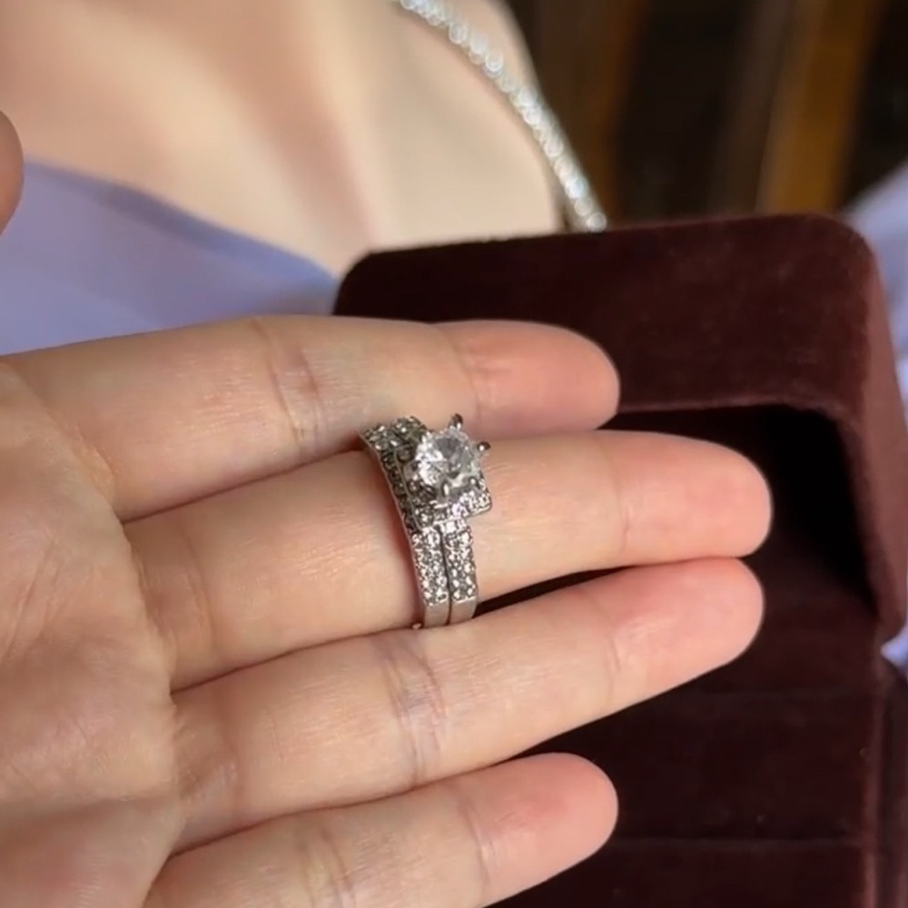 Bridal Silver Rings Set with Crystals